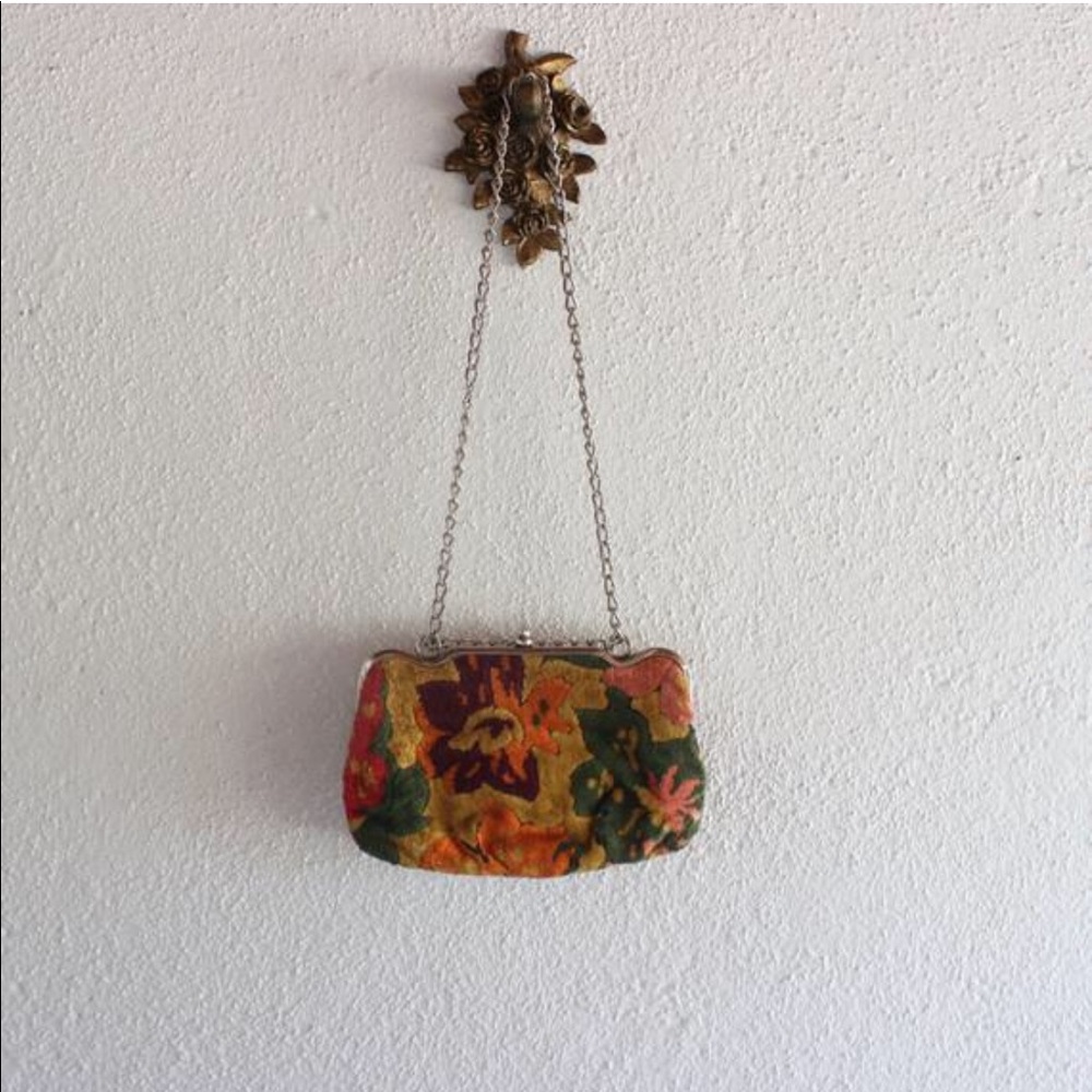 1960s Vintage Floral Tapestry Purse